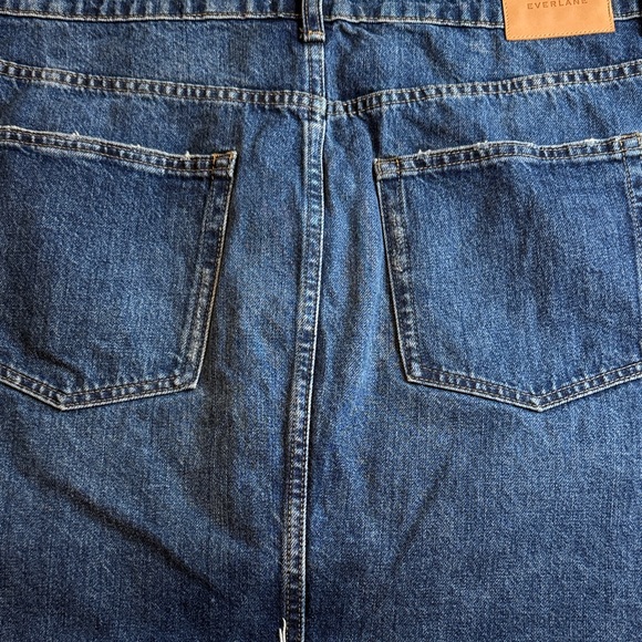 Everlane Women's Denim Reconstructed Distressed Blue Mini Skirt Size 33 - Picture 10 of 10